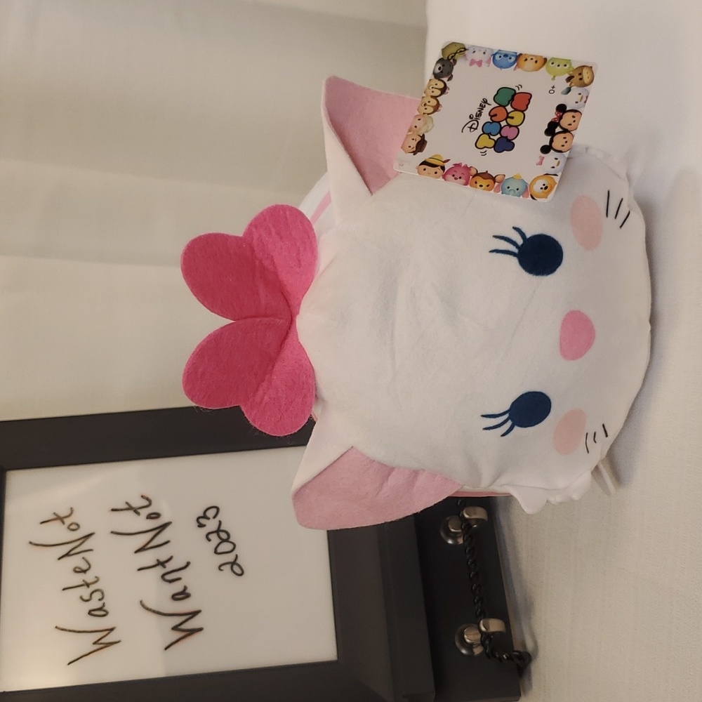BNWT Disney's Marie Cat Tsum Tsum 6"